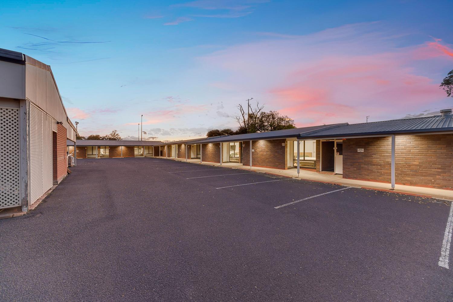 Parkview Motor Inn Parkes Zewnętrze zdjęcie