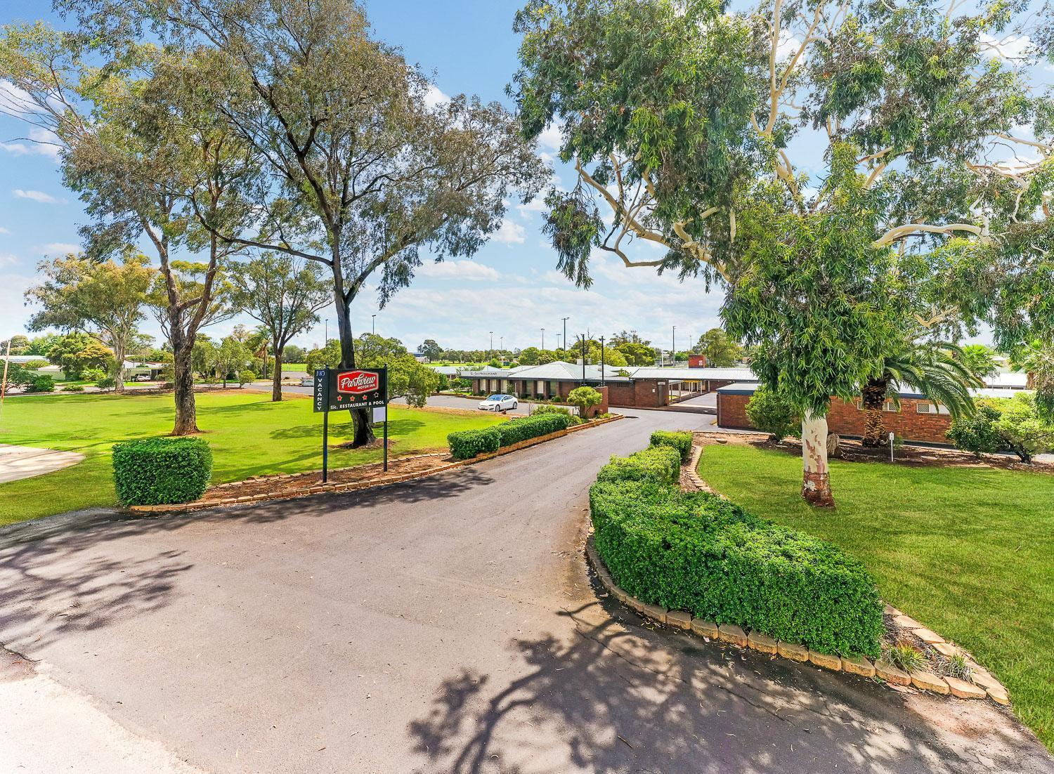 Parkview Motor Inn Parkes Zewnętrze zdjęcie